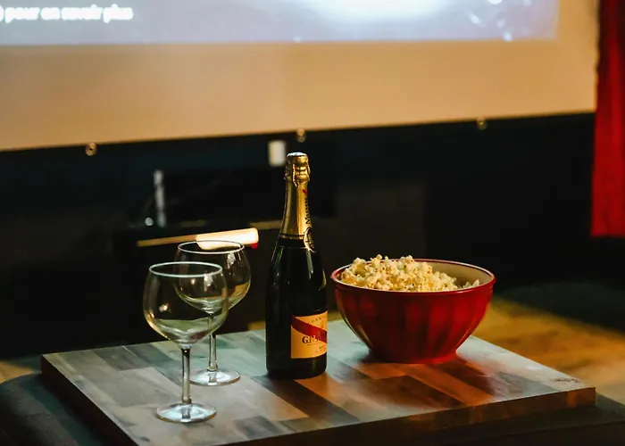 Cinéma - Salle Vidéo Projecteur - Netflix Chicheboville